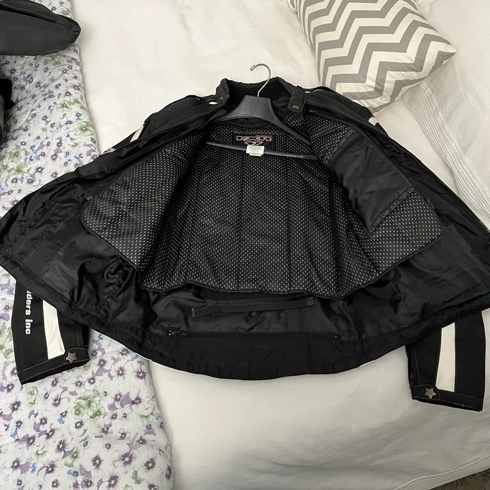Ladies Motorcycle Jacket - FXR Racing - Picture 3 of 3
